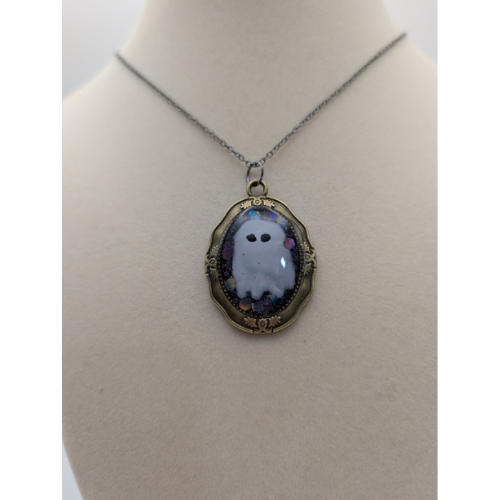 Spooky Vibes Ghost Necklace